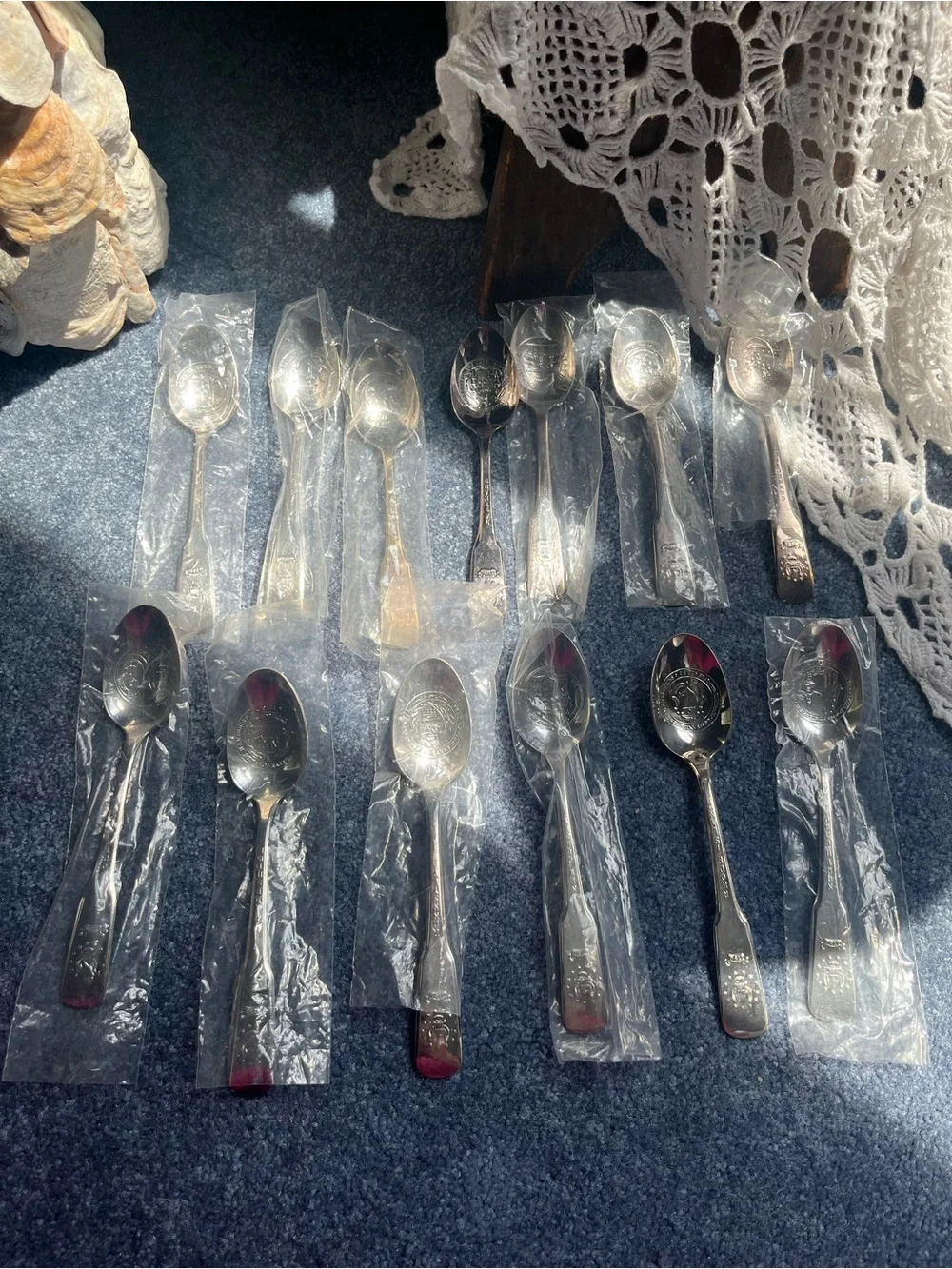 Original Thirteen Colonies Spoon Box - Internat Silver -Bicentennial Collectible